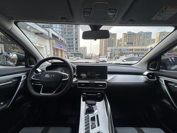 Geely Coolray SX11 (Binyue)