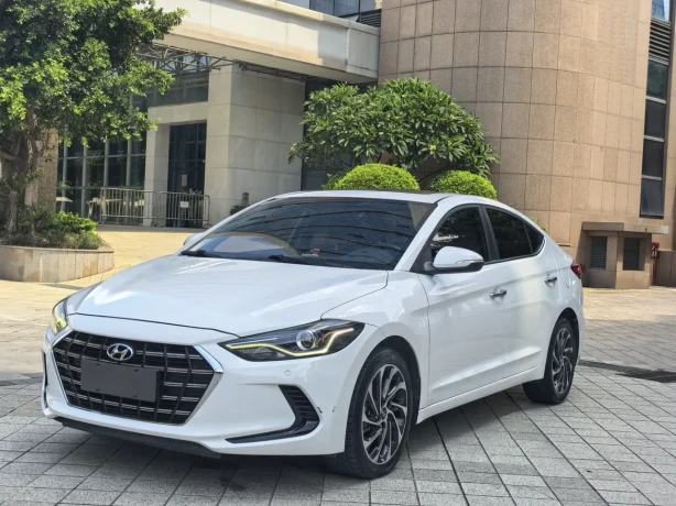 Hyundai Lead
