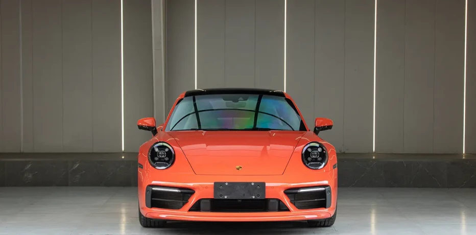 Porsche 911