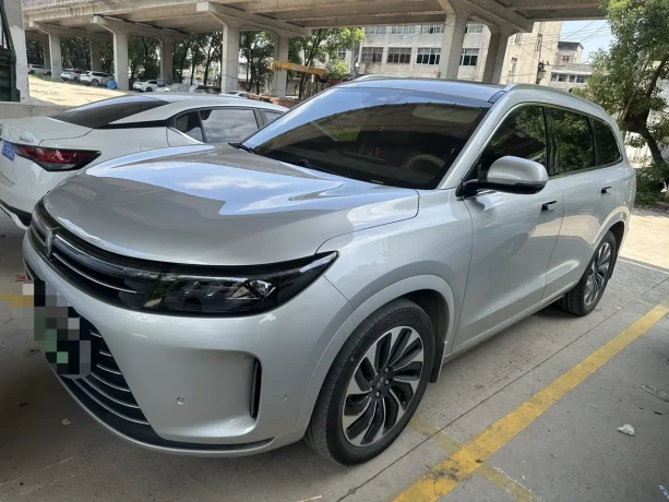 AITO M7