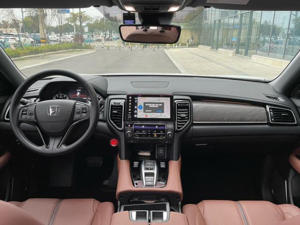 Honda UR-V
