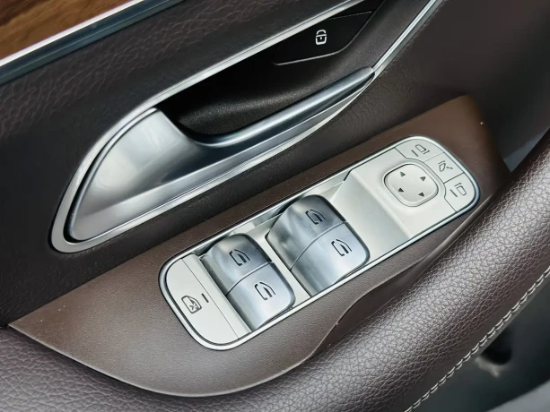Mercedes-Benz Mercedes Benz GLS