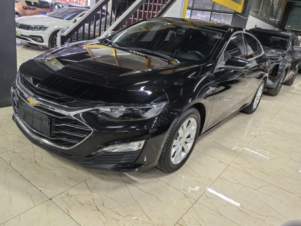 Chevrolet Malibu XL