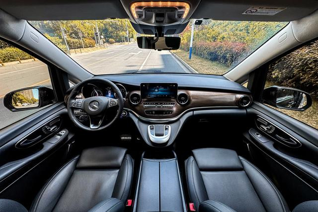 Mercedes-Benz Mercedes Benz V Class