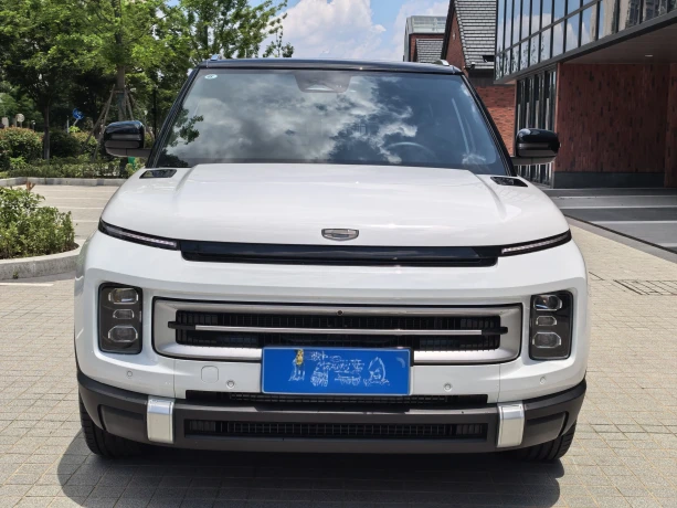 Geely ICON