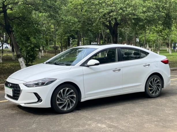 Hyundai Lead