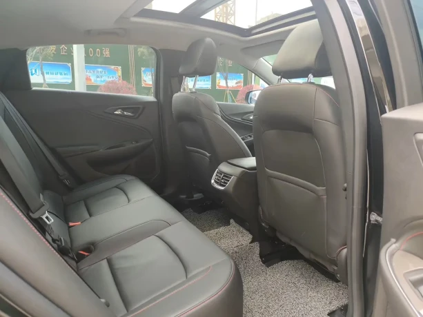 Chevrolet Malibu XL