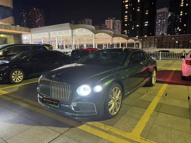 Bentley Flying Spur PHEV