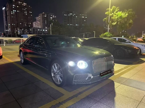 Bentley Flying Spur PHEV