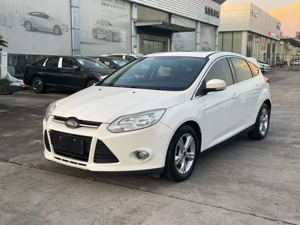 Ford Fox