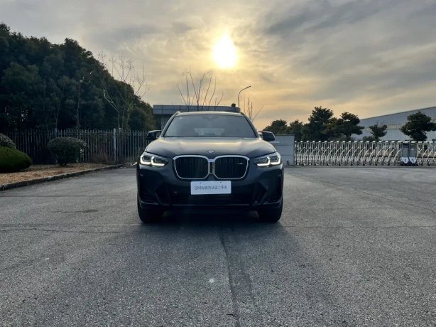 BMW X3 (imported)