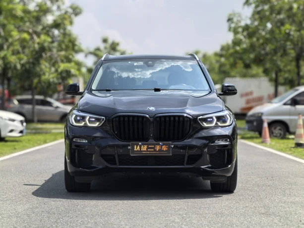 BMW X5 (imported)