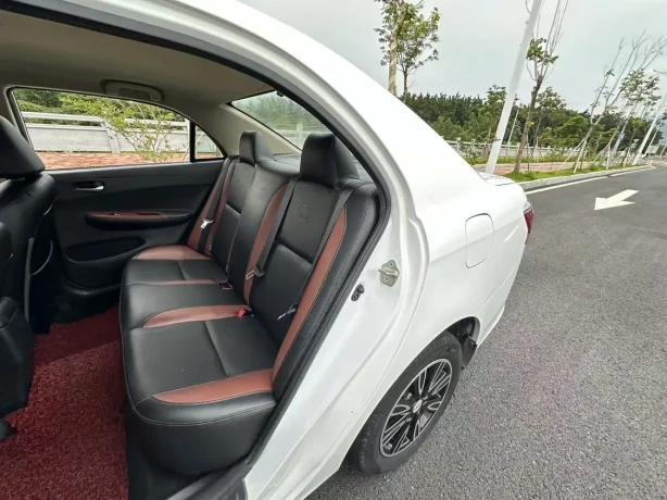 BYD F3