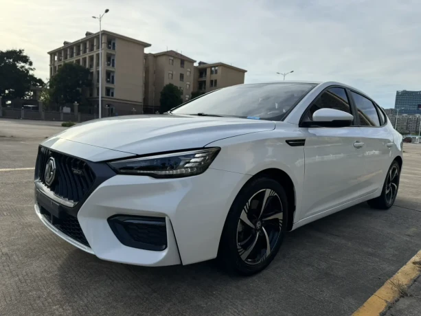 MG 6