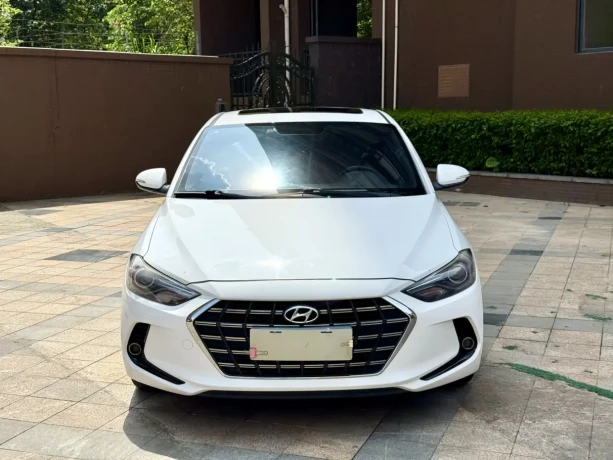 Hyundai Lead
