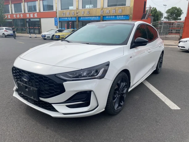 Ford Fox