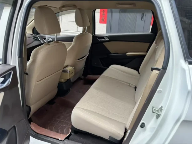 Baojun 310W