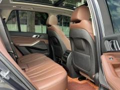 BMW X5 (imported)