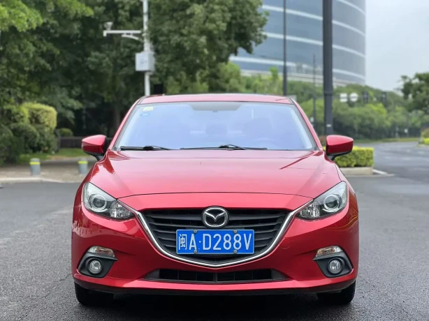Mazda 3 Angkesela