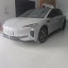 Hongqi EH7
