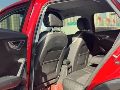 Audi Q2L e-tron