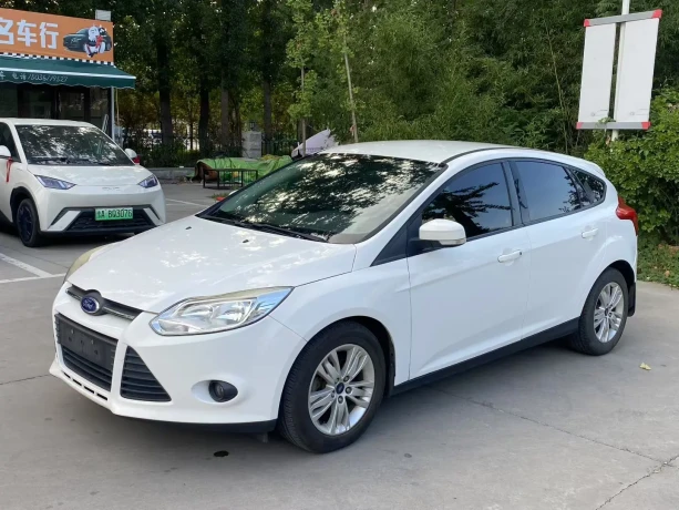 Ford Fox