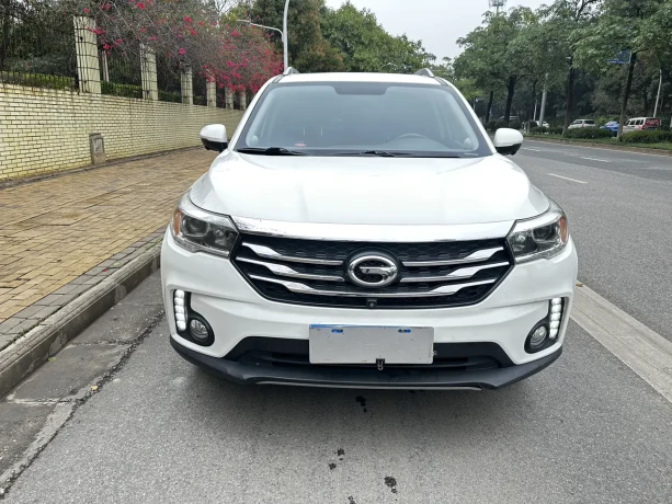 GAC Trumpchi GS4