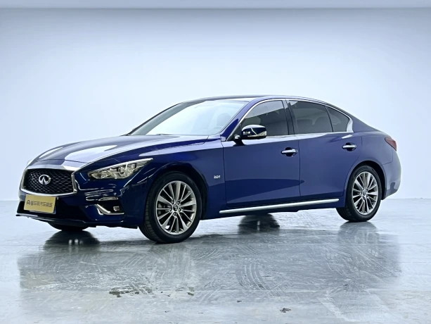Infiniti Q50L