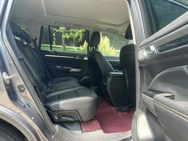 GAC Trumpchi GS8