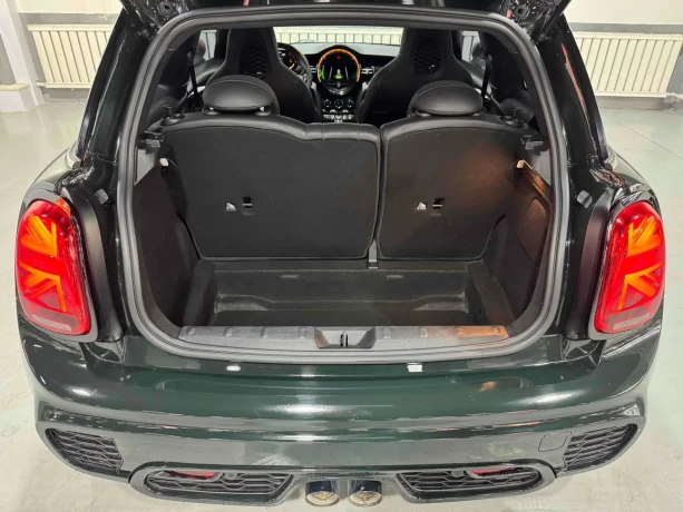 MINI JCW
