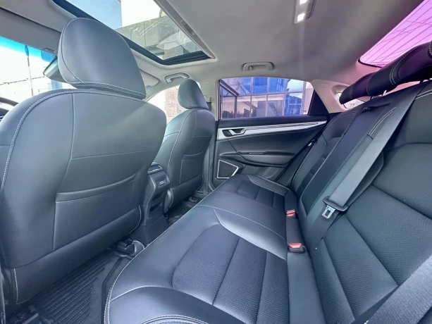 Geely Emgrand GL