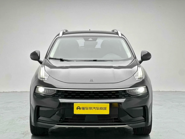 Lynk & Co 01