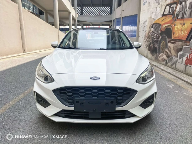 Ford Fox