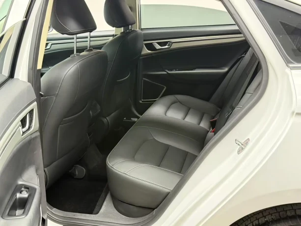 Geely Emgrand GL