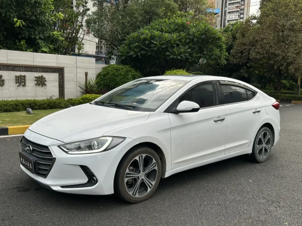 Hyundai Lead