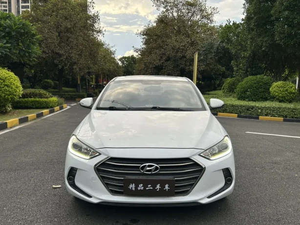 Hyundai Lead