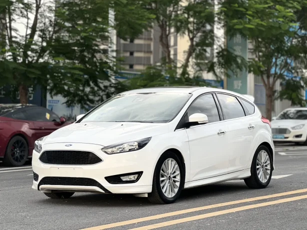 Ford Fox