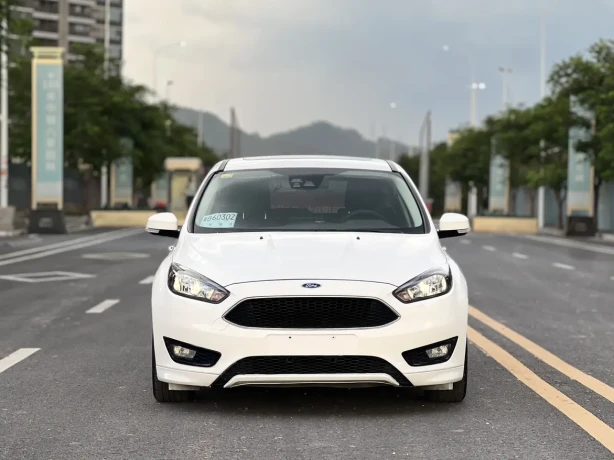 Ford Fox