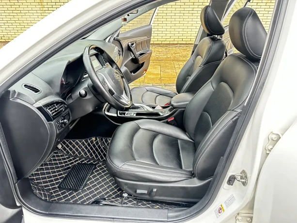 GAC Trumpchi GA6