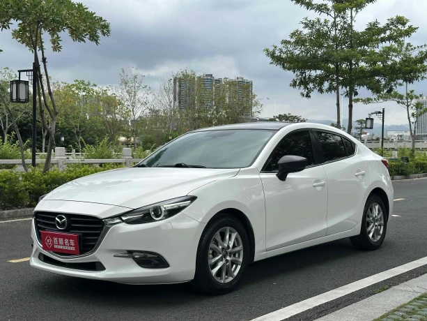 Mazda 3 Angkesela
