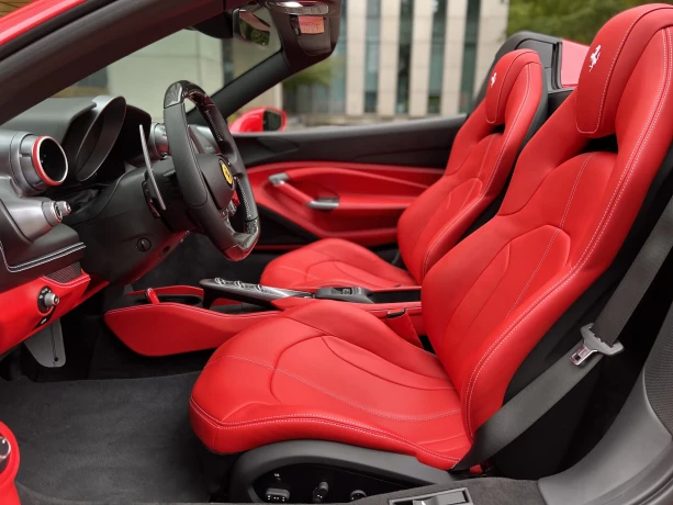 Ferrari F8