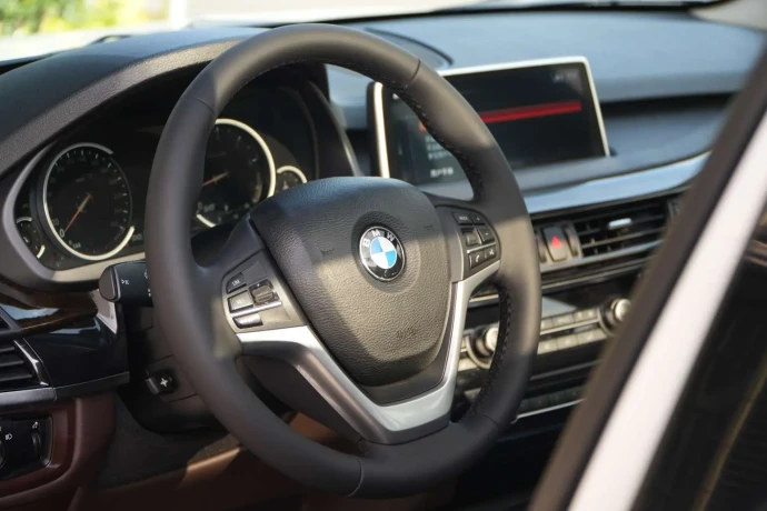 BMW X5 (imported)