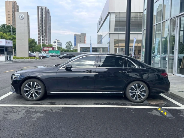 Mercedes-Benz E-Class PHEV