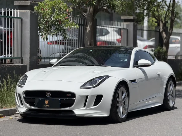 Jaguar F-TYPE