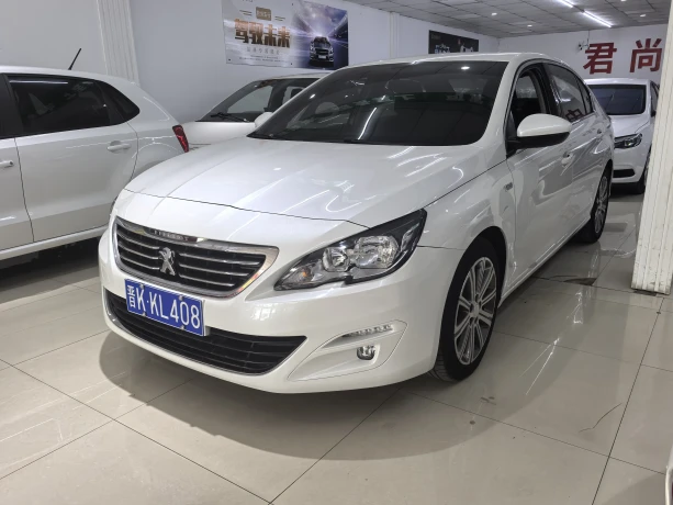Peugeot 408