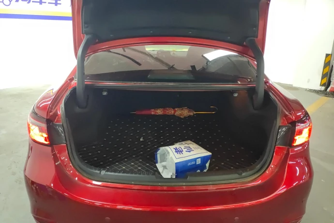 Mazda Atez