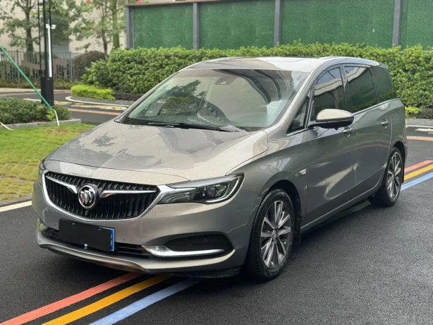 Buick GL6