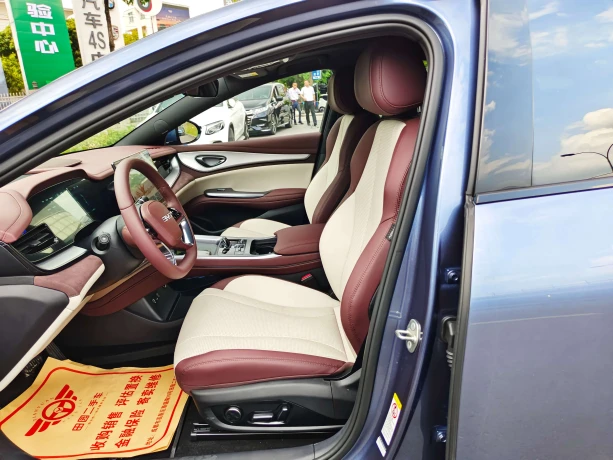 BYD Seal 07DM