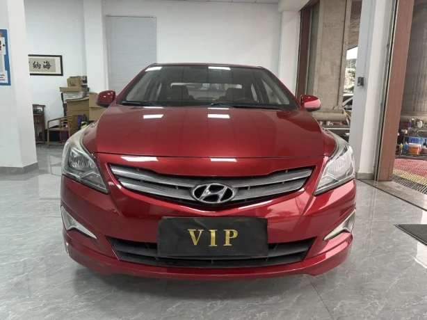 Hyundai Rena